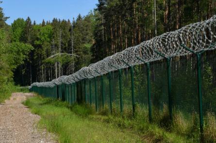 Situācija uz austrumu robežas ir stabila un kontrolēta, apgalvo robežsardze