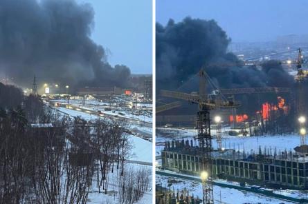 Krievijā, piemaskavā atkal deg tirdzniecības centrs (+VIDEO)