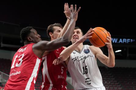 VEF Rīga FIBA Čempionu līgas sezonu noslēdz ar zaudējumu Baxi komandai