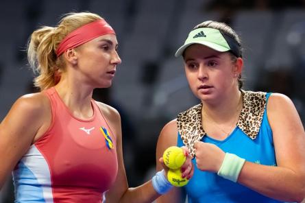 Ostapenko un Kičenoka sasniedz Adelaidas dubultspēļu turnīra ceturtdaļfinālu