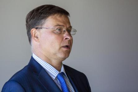 Dombrovskis: Šobrīd aktīvam valdības darbam ir ļoti būtiska nozīme