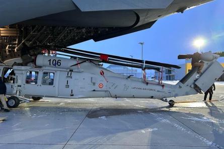 Ceturtdien notiks helikopteru Black Hawk svinīgā pieņemšanas ceremonija