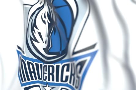 Bertānam paliekot uz rezervistu soliņa, "Mavericks" zaudē "Suns"