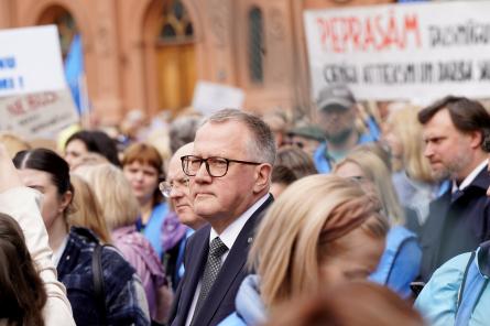 LIZDA vēlas, lai likumā paredzētu valdības atkāpšanos, ja neizpilda vienošanos