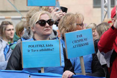 LIZDA rosina likumā paredzēt valdības demisiju, neizpildot streiku vienošanos