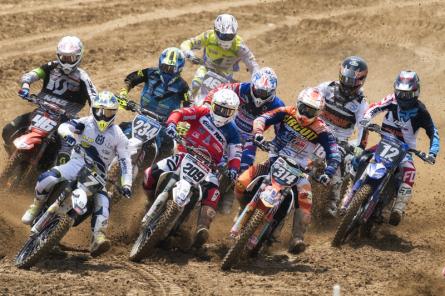 Fevrs otro nedēļu pēc kārtas uzvar MXGP posmā Indonēzijā