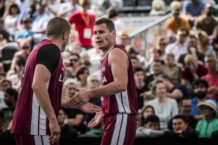 Rīgas 3x3 basketbolisti sasniedz Edmontonas Masters turnīra ceturtdaļfinālu