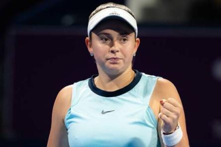 Ostapenko iekļūst Sandjego WTA 500 turnīra otrajā kārtā dubultspēlēs