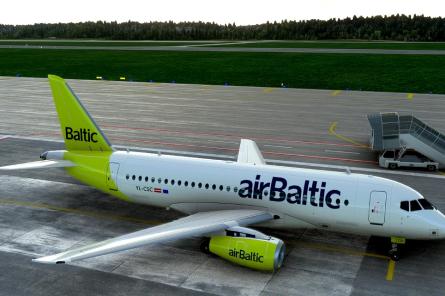 Saeima: Briškena vadībā airBaltic gatavojās iegādāties KF lidmašīnas (VIDEO)