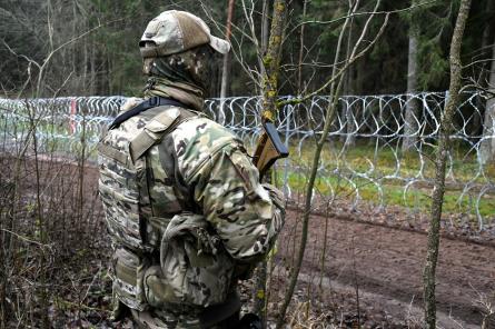 Nedēļas nogalē novērsti 175 mēģinājumi nelikumīgi šķērsot Baltkrievijas robežu