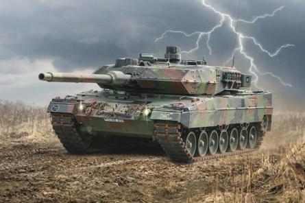 Kanāda Latvijā izvietojusi 15 Leopard 2 tankus (VIDEO)