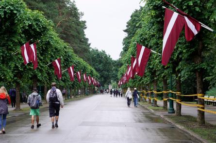 Eiropas Komisija šogad Latvijas ekonomikai prognozē 0,2% lejupslīdi