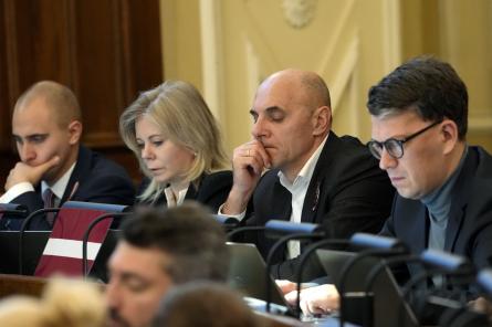 Saeima konceptuāli atbalsta 2024.gada valsts budžeta projektu