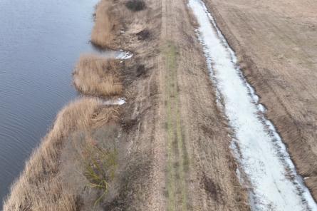 Līdz 2026. gadam Latvijas melioratori atjaunos 5 aizsargdambjus (+VIDEO)