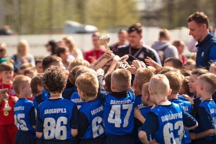 Jādiskutē, vai sporta naudas sadalē vēl lielāku uzsvaru likt uz masveidību