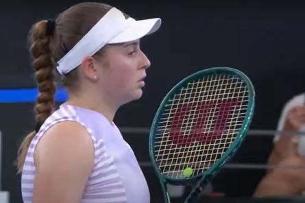 Ostapenko sasniedz Dubaijas «WTA 1000» turnīra otro kārtu