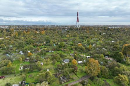 Ķirsis ierosina atrast citu vietu Lucavsalas mazdārziņu lietotājiem