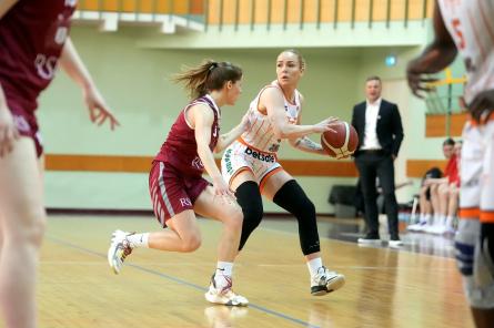 TTT Rīga un RSU basketbolistes sāk cīņu par Latvijas čempiontitulu