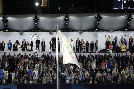 Parīzē atklātas vasaras olimpiskās spēles