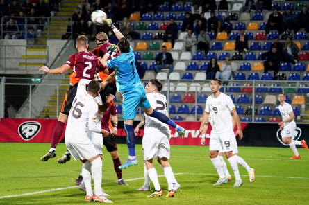 Latvijas futbolisti UEFA Nāciju līgas mačā zaudē Ziemeļmaķedonijai