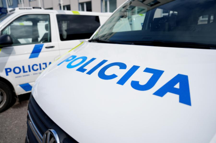 Aiztur jaunieti, kurš audzējis halucinogēnās sēnes
