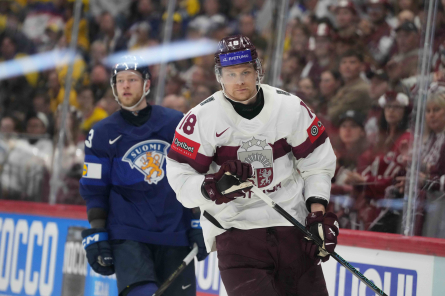 Latvijas hokejisti minimāli zaudē Somijas izlasei (VIDEO)