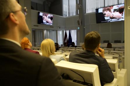 Spriež par atbalstu Ukrainas bērniem, kas pieredzējuši kara šausmas