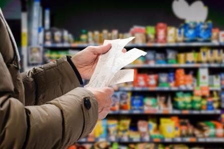 38% Latvijas iedzīvotāju bažīgi par inflāciju un patēriņa cenu pieaugumu valstī