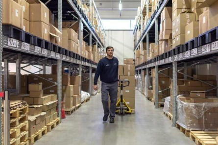 Latvijas preču eksporta vērtība pieaugusi par 4,6%; importa - par 8,3%