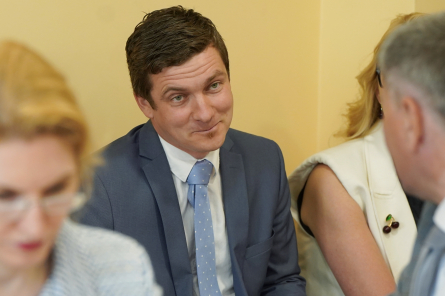 Zviedris: Ar vēlēšanu tehnoloģijām esam pārsteigušies, tāpēc jāiepauzē