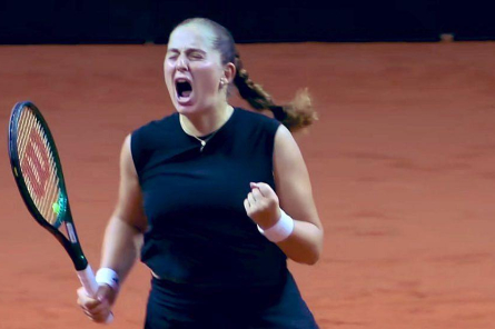 Ostapenko sasniedz Īstbornas WTA 250 sērijas turnīra otro kārtu