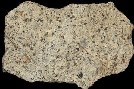 Dabas muzejs Ebay iegādājas Latvijā nokrituša meteorīta fragmentu (+VIDEO)