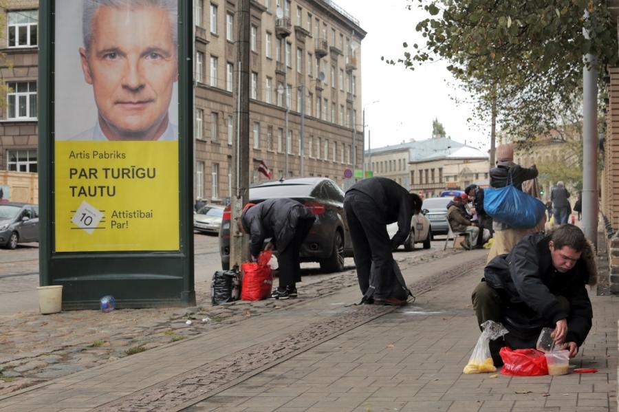 Tik tālu esam nonākuši: Lietuvas nabagie ir bagātāki par to bēdubrāļiem Latvijā