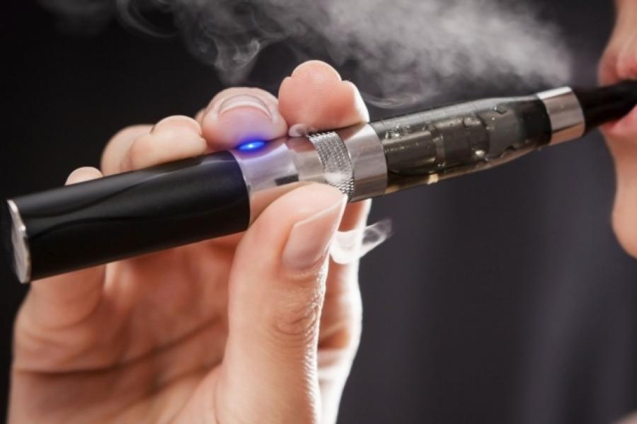 ASV apsver aromatizēto elektronisko cigarešu aizliegšanu