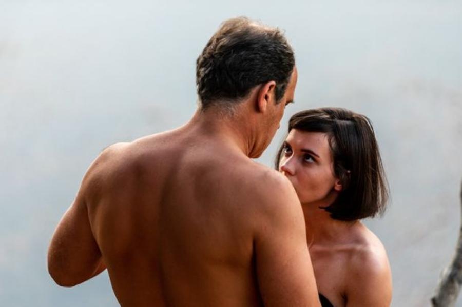 Režisors Andris Gauja stāsta, kā ir filmēt seksa ainas ar sievu Elzu (+FOTO)