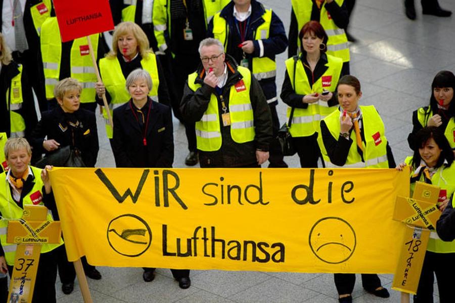 Streika dēļ Vācijā var tikt atcelti vai kavēties vairāk nekā 300 aviorerisu