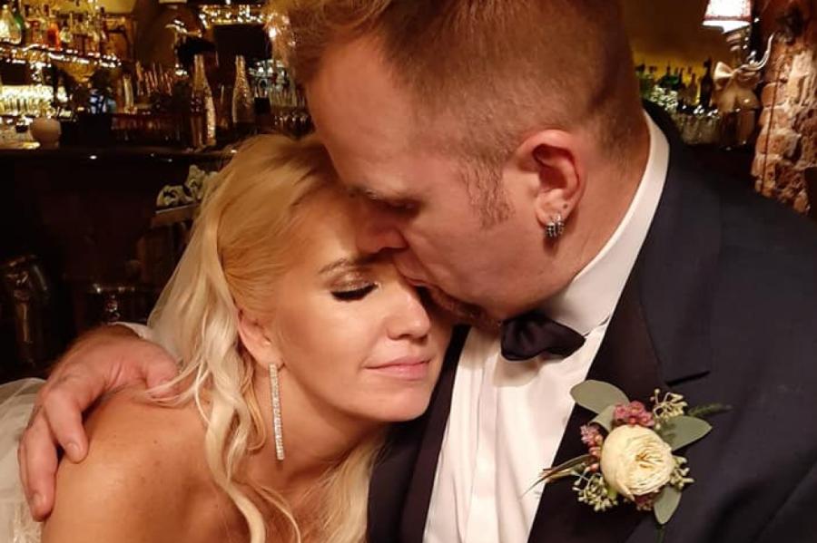Liene komentējusi savas attiecības ar Kiviča bijušo sievu un bērniem (+FOTO)
