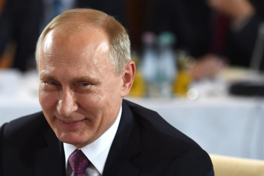 Putins nevēloties padomju laikus, valsts vadītājiem amatos paliekot līdz nāvei