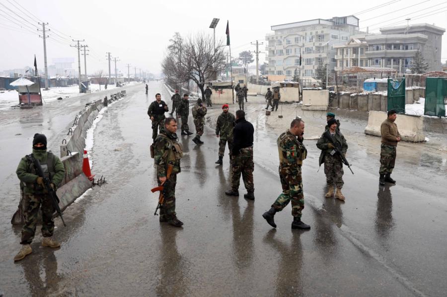 Pašnāvnieka sarīkotā sprādzienā Kabulā nogalināti seši, ievainoti 12 cilvēki