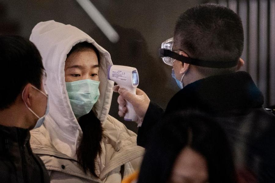 Jaunais koronavīruss izplatās pasaulē; trauksmainas ziņas no Dienvidkorejas