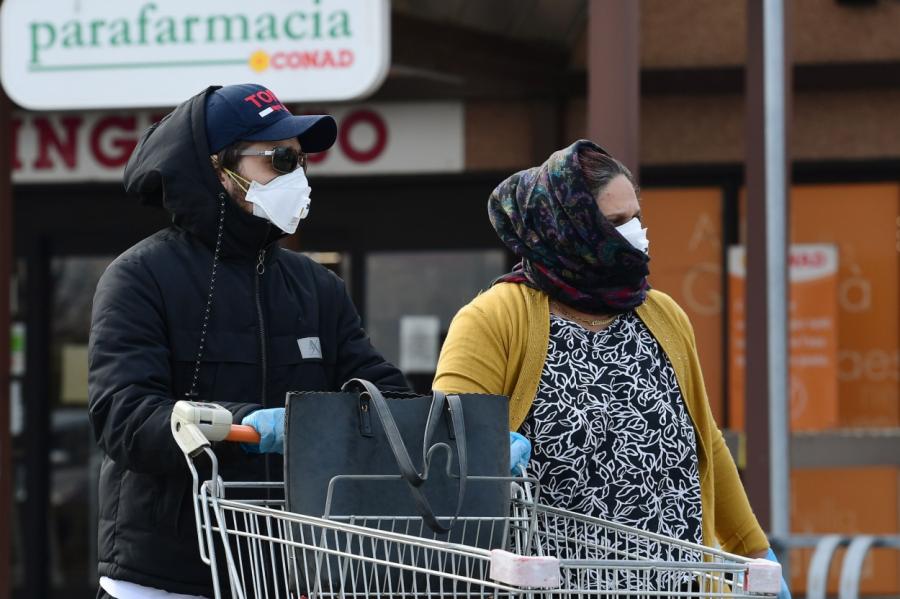 Koronavīrusa gadījumu skaits Itālijā pārsniedzis 130