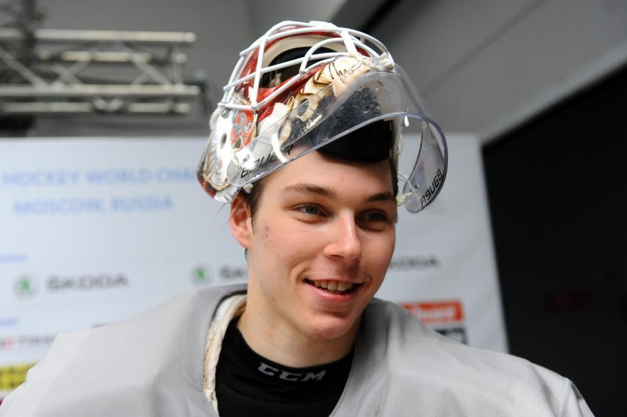 Latvijas hokeja izlases vārtsargs Merzļikins pagaidām paliks ASV