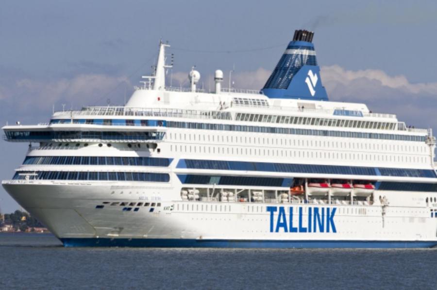 Uz Tallink prāmja - asiņaini kautiņi; pasažieriem bail par savām dzīvībām