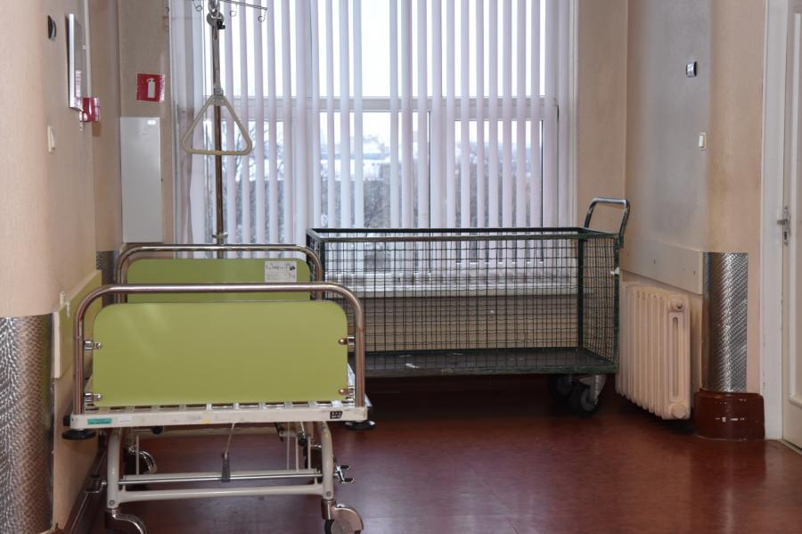 Stradiņa slimnīcas atsevišķās nodaļās trūkst vietas pacientiem