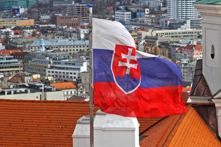 Slovākija izraida 3 Krievijas diplomātus, tiek ziņots par nopietnu noziegumu