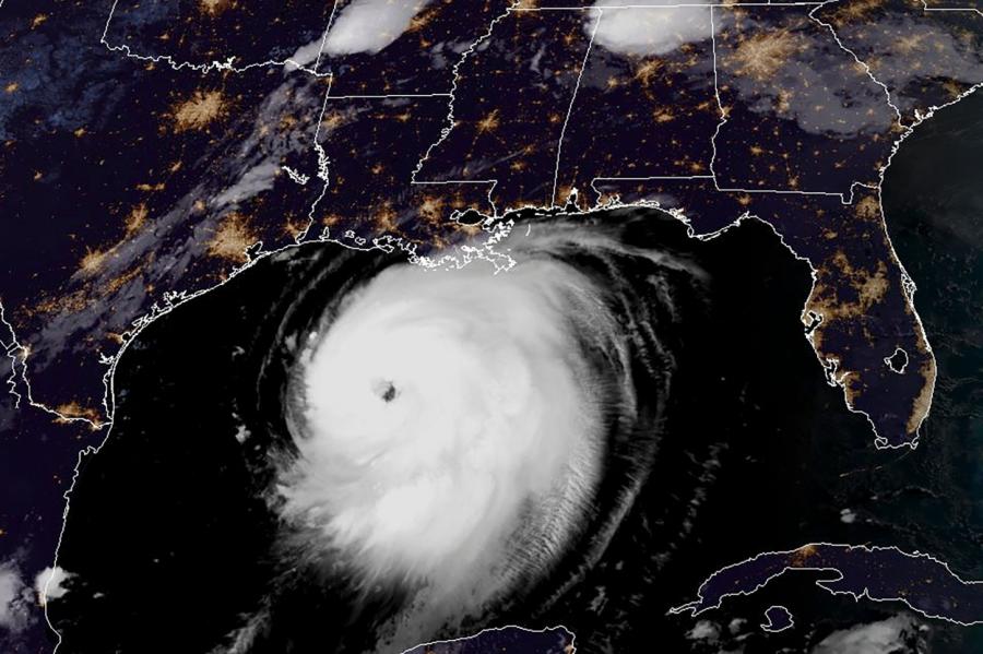 ASV sinoptiķi: "Lora" var kļūt par katastrofālu 4.kategorijas viesuļvētru