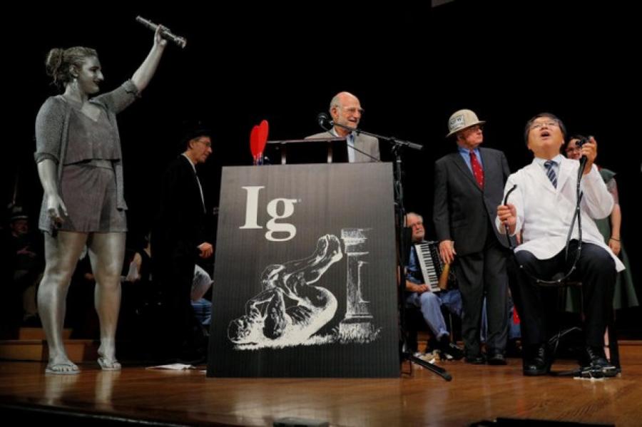 Sadalītas Ig Nobel balvas par dīvainākajiem zinātniskajiem atklājumiem