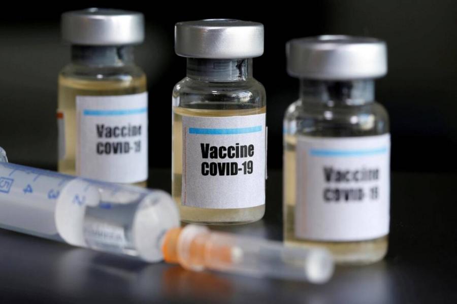 ES paziņojusi, ka šogad varētu apstiprināt divas Covid-19 vakcīnas