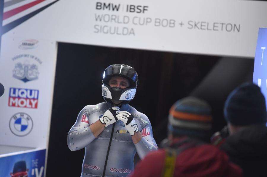 Olimpiskais čempions Melbārdis PK posmā bobslejā finišē ceturtais