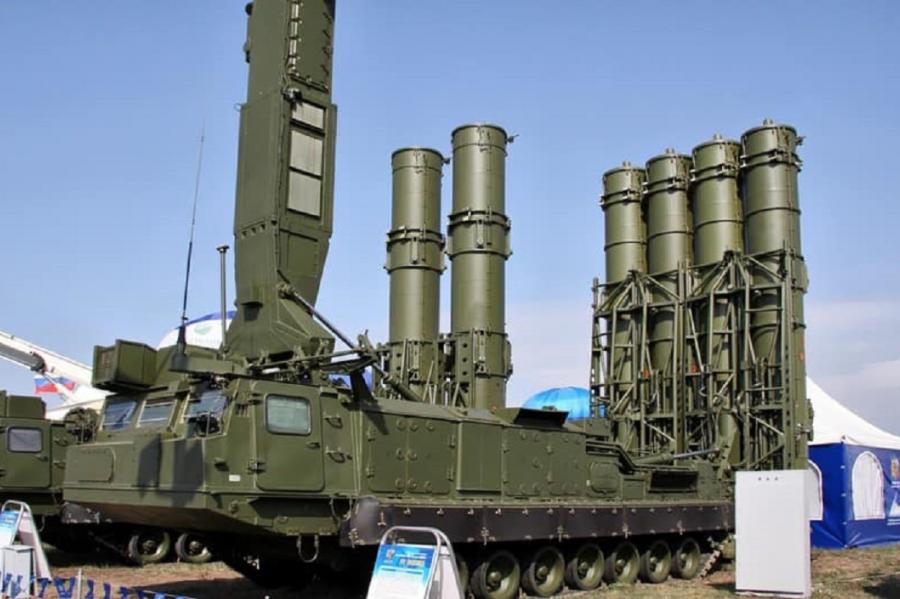 Krievija paziņo, ka izvieto Kuriļu salās jaunākās paaudzes zenītraķetes